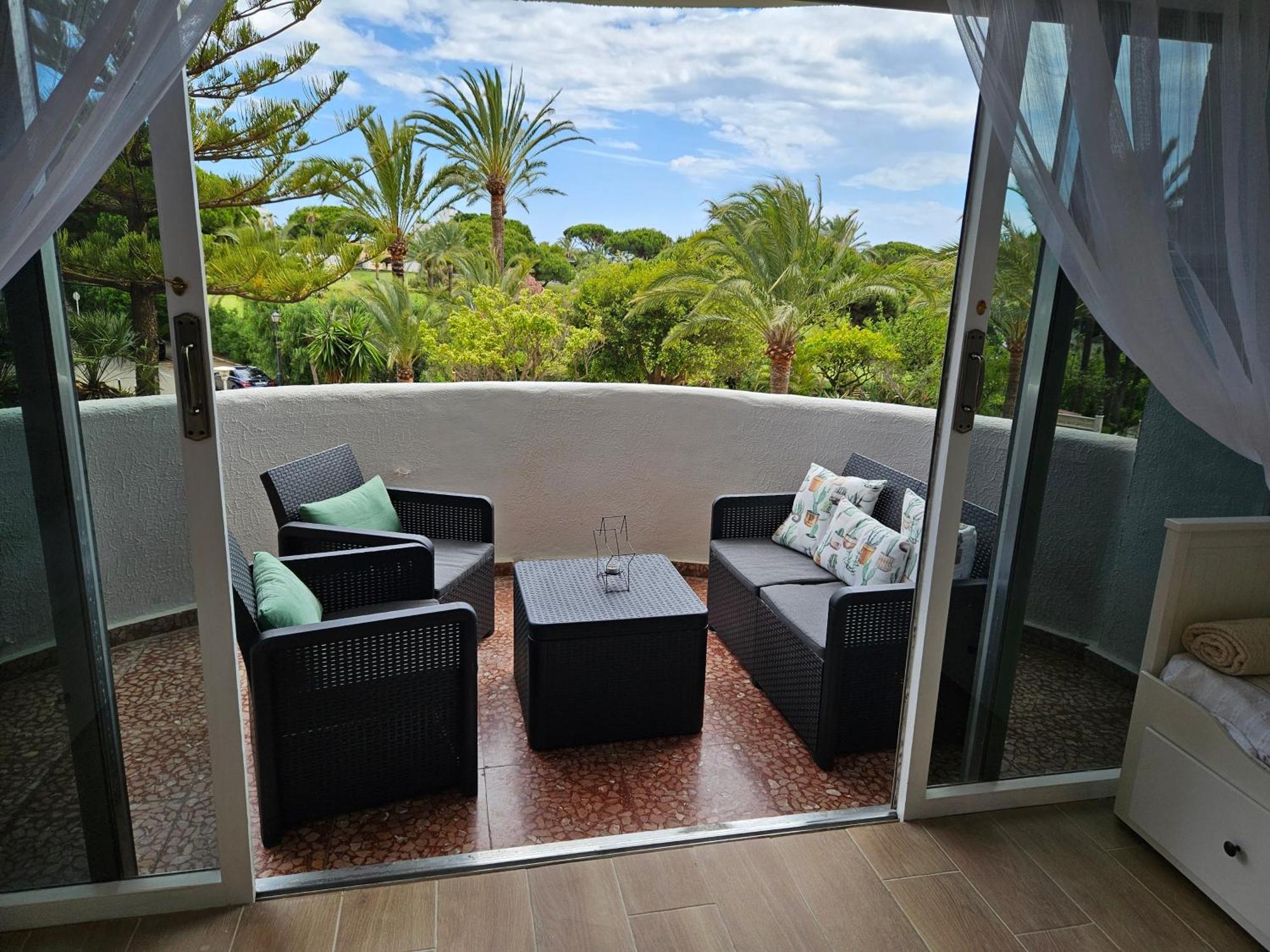 Julia'S Apartment Marbella Buitenkant foto